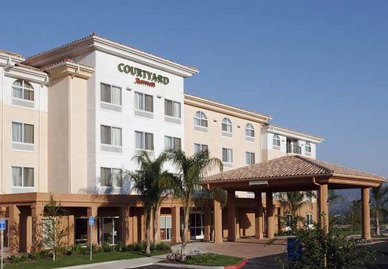 Hotel Courtyard Ventura 3*