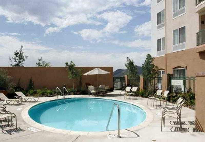 Courtyard Ventura
